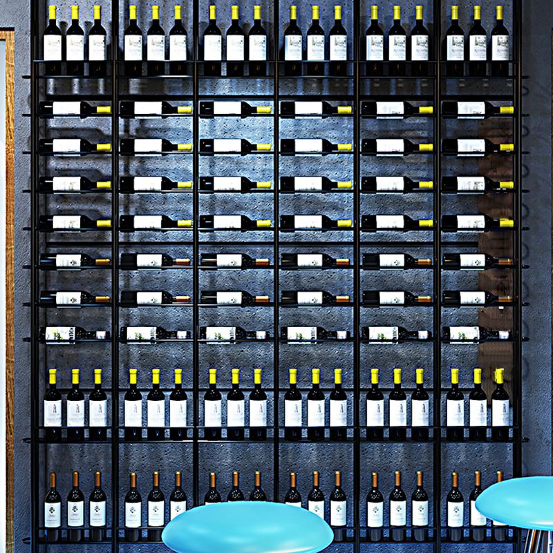 Moderne vloerwijnfles en glazen rek metalen wijnrek met wijnopslag