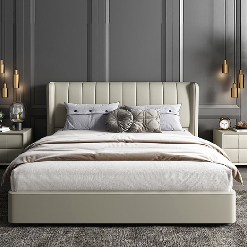 Letto a Wingback imbottito a Wingback in pelle vera contemporanea