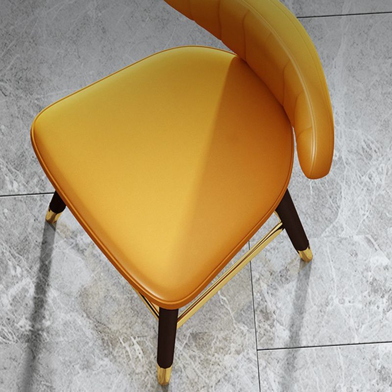 Nordic Glam Style Bar-stool PU Leather Counter Bar Stool with Metal Legs Clearhalo 'Bar Furniture' 'Bar Stools' 'bar_stools' 'furn' 'furn_bar_stools' 'Furniture' 'furniture_bar_stools' 'Kitchen & Dining Furniture' 1200x1200_e72ea61a-2715-4739-9d66-c7fe9238732d
