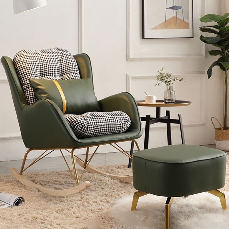 Chaise à bascule de canapé simple