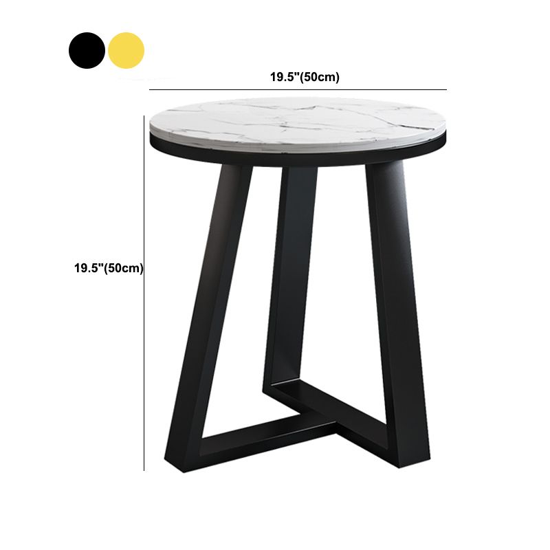 Tavolino in pietra ovale con tavolino da cocktail a base di ferro in bianco in bianco