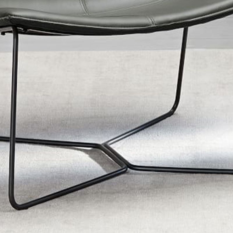 Industrieel 24,4 "brede faux lederen vaste rug metalen basis armloze stoel