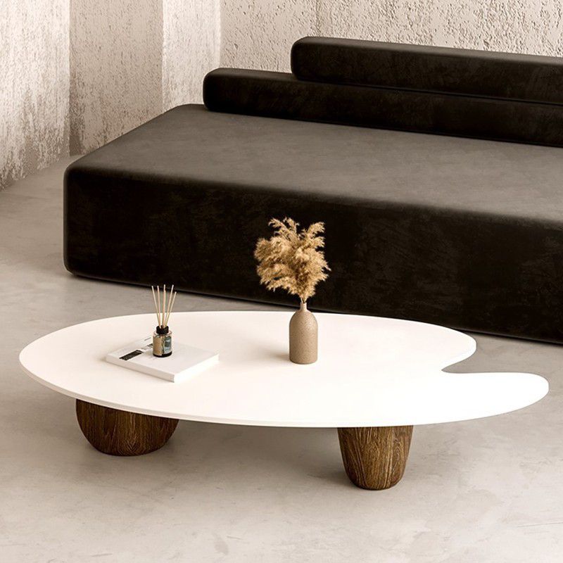 Scandinavian Style Coffee Table 3 Legs Wooden Coffee Table in White Clearhalo 'Coffee & Accent Tables' 'Coffee Tables' 'coffee_tables' 'furn' 'furn_coffee_tables' 'Furniture' 'Living Room Furniture' 1200x1200_e78d80bc-b7c9-4250-83ba-bc5cb69d134b