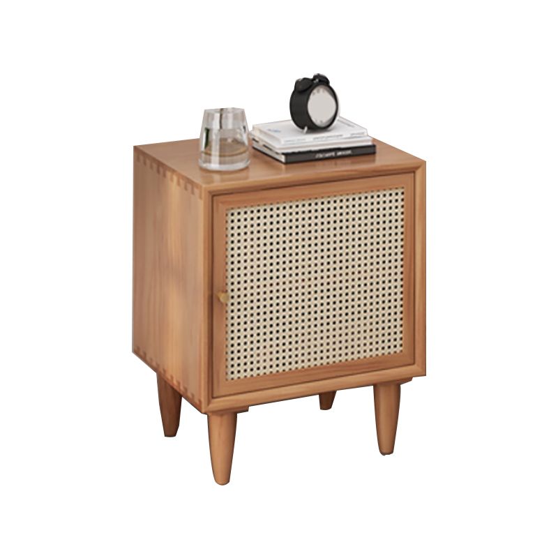 Rattan -Bett Nachttisch moderner minimalistischer Nachttisch mit Beinen