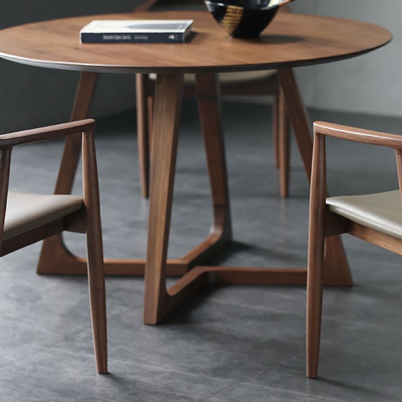 Contemporary Style Round Solid Wood Table Sled Base Dining Table for Home Clearhalo ' dining_table' 'Dining Tables & Seating' 'Dining Tables' 'furn' 'furn_dining_table' 'Furniture' 'furniture_dining_table' 'Kitchen & Dining Furniture' 'kitchen&dining_furn' 'kitchen' 'kitchen_dining_table' 1200x1200_e7b435fc-2e8f-4dc5-9aa8-e3c96fa7126c