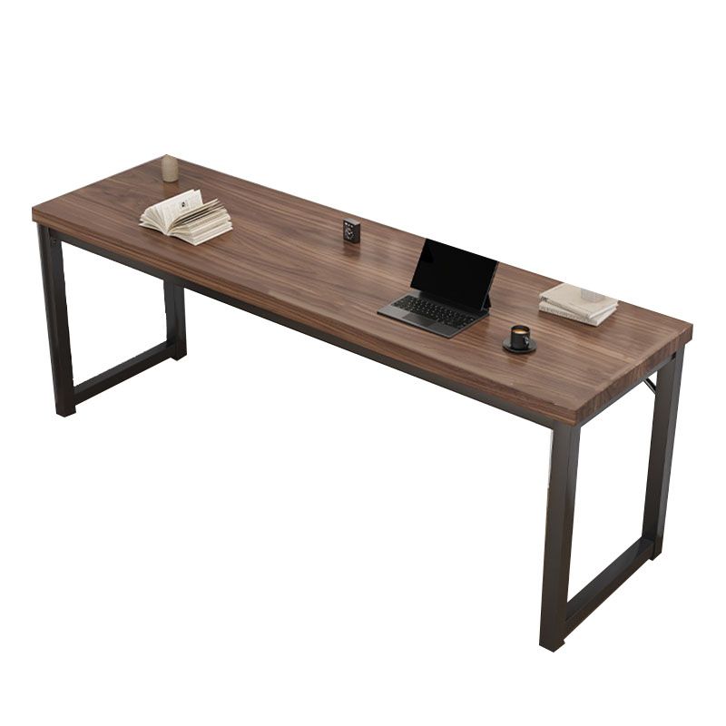 Bureau d'écriture en bois contemporain Bureau de bureau rectangulaire avec des jambes en métal