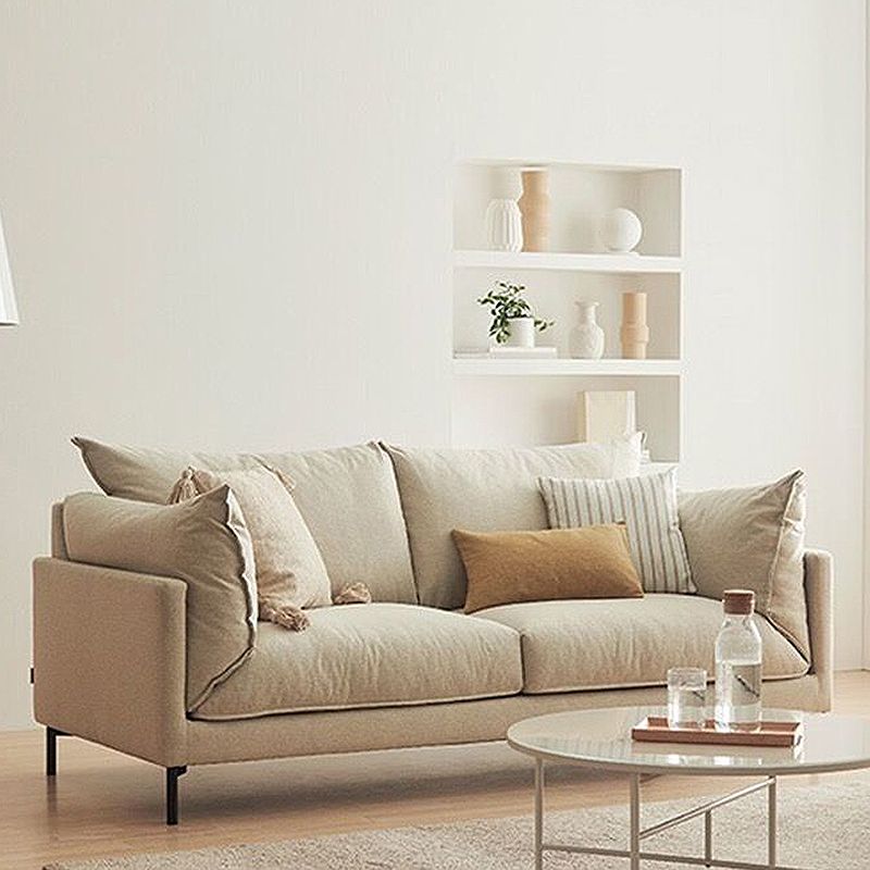 2つの枕を備えたモダンなソファ標準枕トップアームファブリックソファ