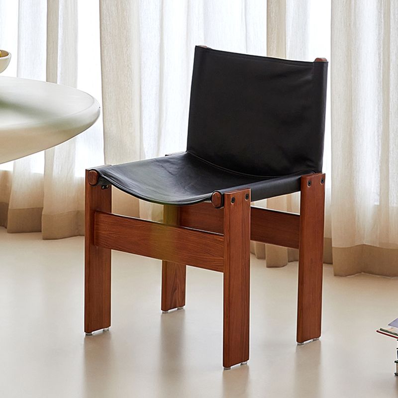 Moderner einfacher Seitenstuhl Massivholz Seitungsstuhl für Schlafzimmer