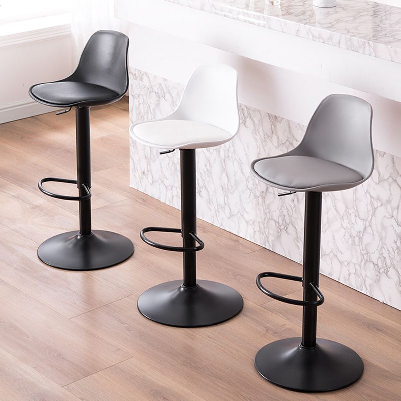 Industrial Style Bar-stool Metal Leg Bucket Seat for Counter Bar Clearhalo 'Bar Furniture' 'Bar Stools' 'bar_stools' 'furn' 'furn_bar_stools' 'furniture_bar_stools' 'Kitchen & Dining Furniture' 'kitchen&dining_furn' 'kitchen' 'kitchen_furn' Furniture' 1200x1200_e7ee9b3a-434a-4aa4-a30e-347b06267952