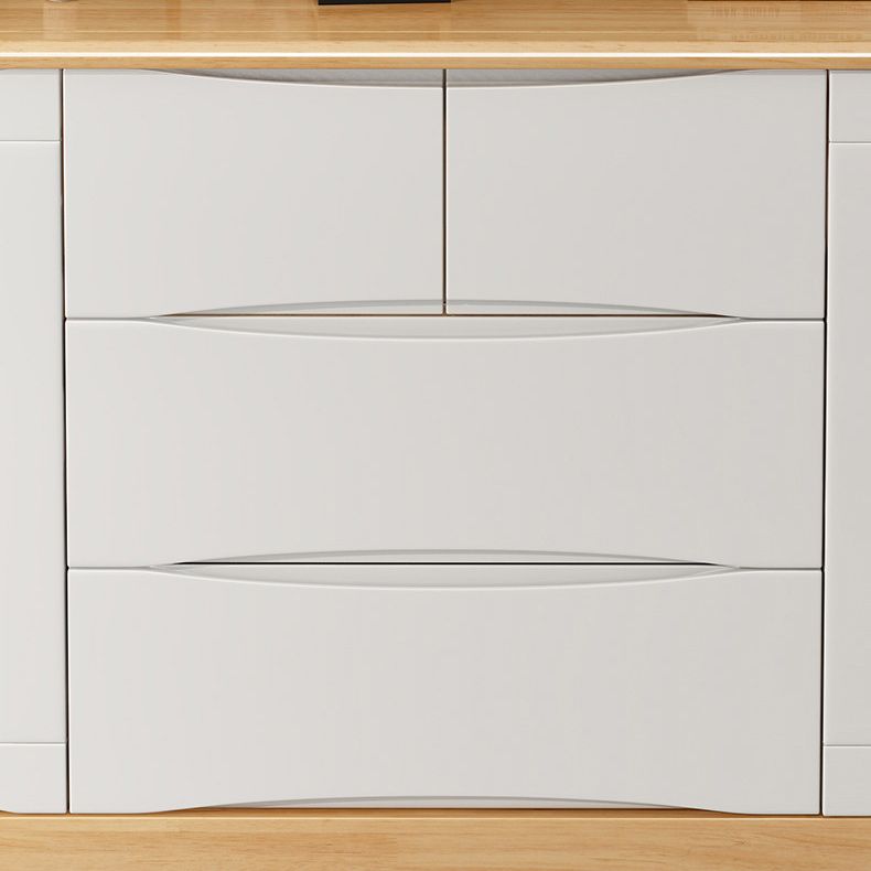 Accento di legno della metà del secolo con porte e 4 cassetti