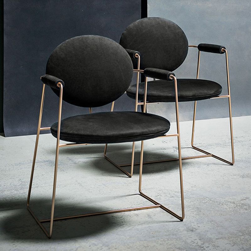 Sillas de comedor de Velvet Glam Velvet Silla de comedor de brazo de metal para uso en el hogar