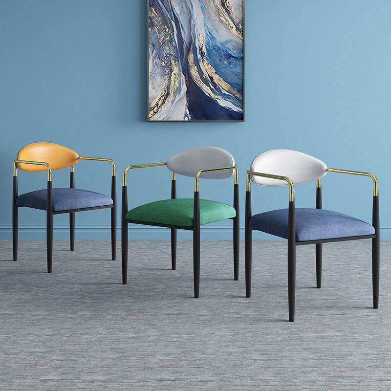 Glam -arm stoel metalen benen open achterste eetkamerstoel voor thuisgebruik