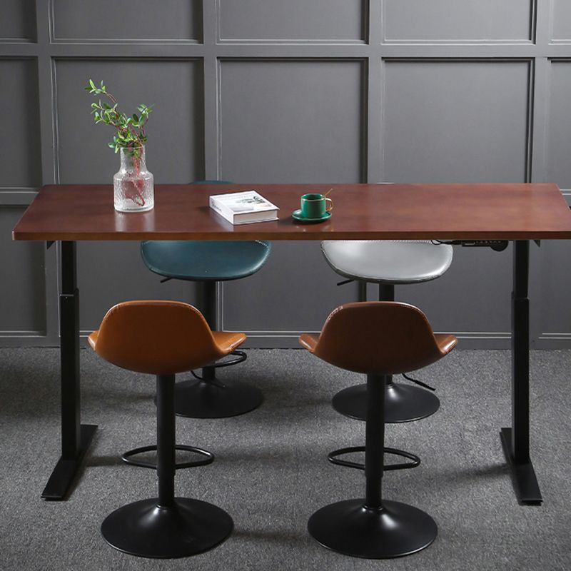 Industrial Style Wood Top Counter Table Liftable Bar Table for Coffee Shop Clearhalo 'Bar Furniture' 'Bar Tables' 'bar_tables' 'furn' 'furn_bar_tables' 'Furniture' 'furniture_bar_tables' 'Kitchen & Dining Furniture' 1200x1200_e8387d85-c722-4a23-bf51-2bfe56f55963