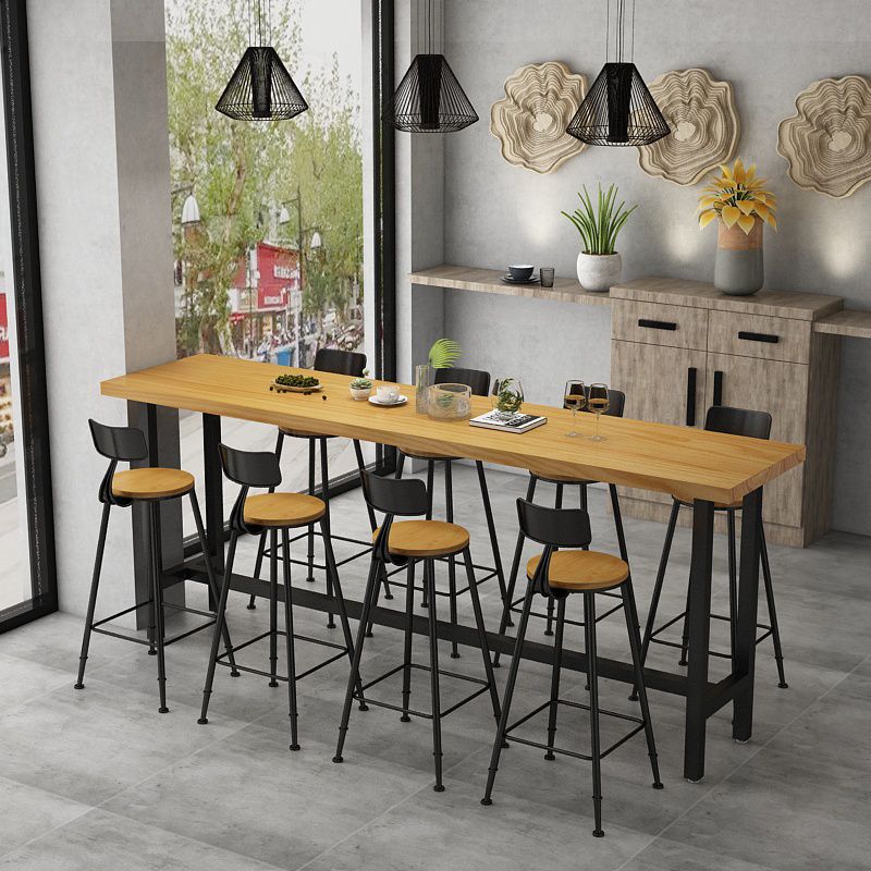 Light Brown Modern Style Bar Table Solid Wood Rectangular Bar Table with Metal Base Clearhalo 'Bar Furniture' 'Bar Tables' 'bar_tables' 'furn' 'furn_bar_tables' 'Furniture' 'furniture_bar_tables' 'Kitchen & Dining Furniture' 1200x1200_e8b18ce4-fffe-4962-aa15-c46691a1abb2