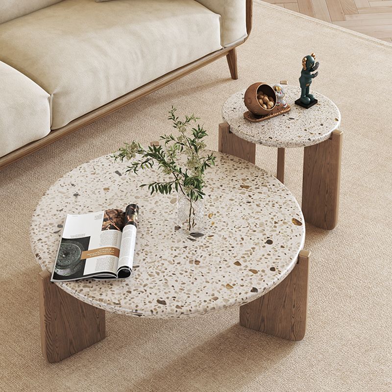 Moderner Couchtisch mit 3 Beinen, runder Kaffee- und Cocktailtisch aus Schiefer