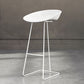 Taburete de bar de plástico estilo Glam, taburete de bar con forma de cubo y altura de mostrador