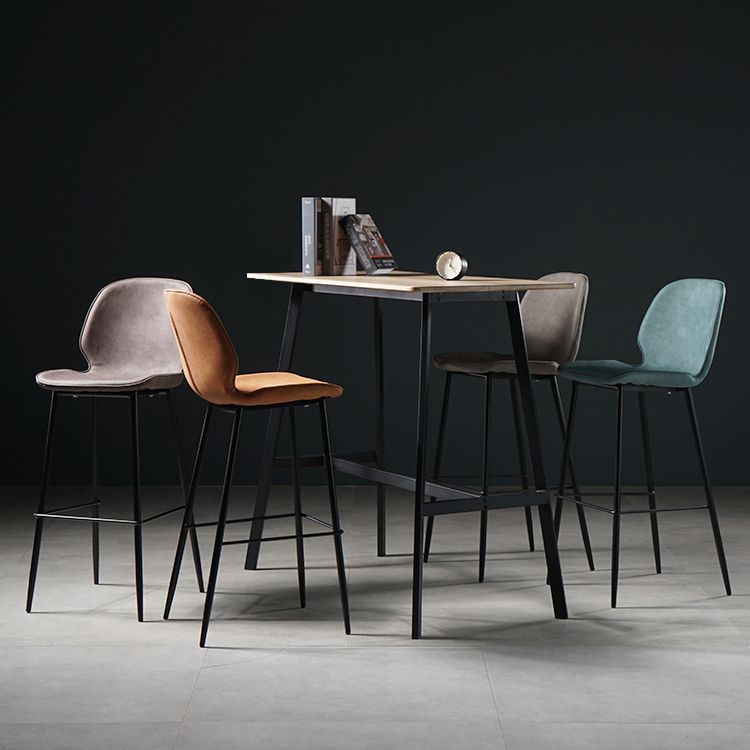 Scandinavian Footrest Matte Finish Barstool Restaurant Leather Stool Clearhalo 'Bar Furniture' 'Bar Stools' 'bar_stools' 'furn' 'furn_bar_stools' 'Furniture' 'furniture_bar_stools' 'Kitchen & Dining Furniture' 1200x1200_e9527899-bd6b-4582-89f1-d02ebd540f67