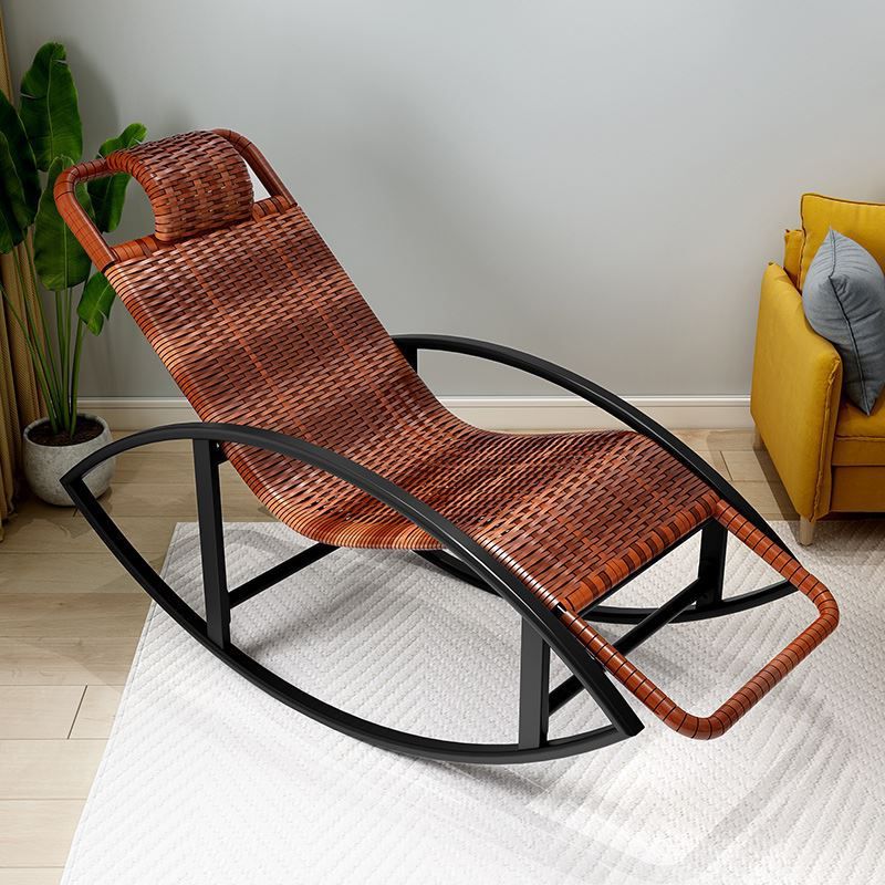 Chaise de fauteuil inclinable créatif chaise de rocker extérieur en osier avec des jambes sombres