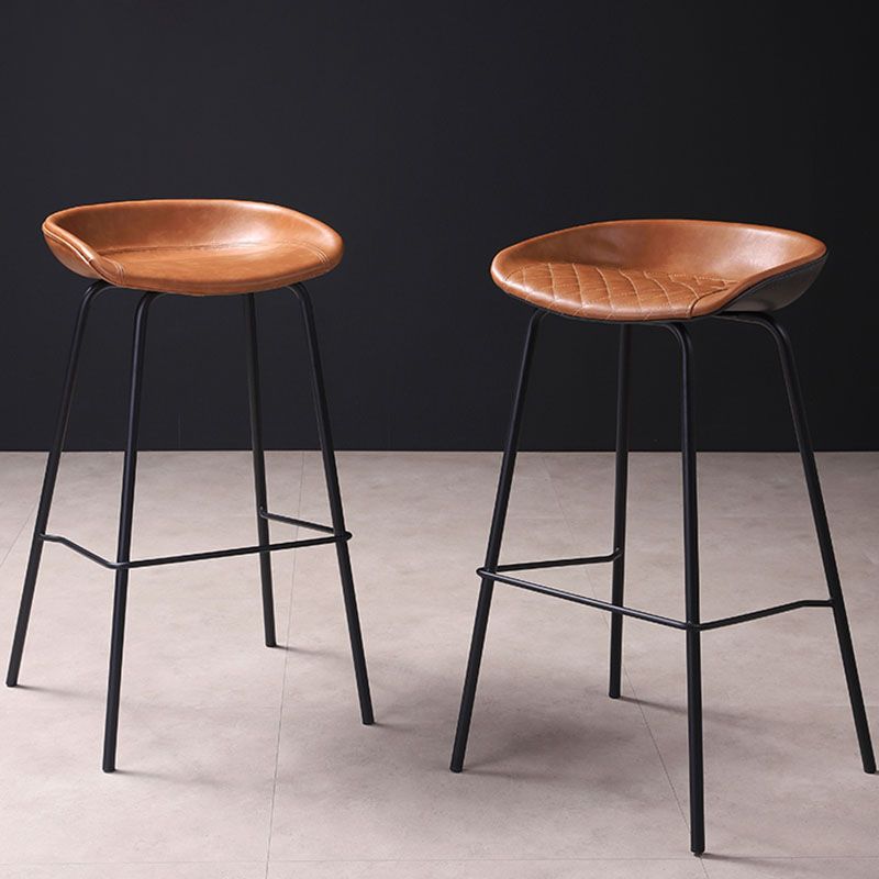Leather Seat Barstool Industrial Metal Counter Stool with Low Back Clearhalo 'Bar Furniture' 'Bar Stools' 'bar_stools' 'furn' 'furn_bar_stools' 'furniture_bar_stools' 'Kitchen & Dining Furniture' 'kitchen&dining_furn' 'kitchen' 'kitchen_furn' Furniture' 1200x1200_e9ba6f64-7506-41c8-81ae-0f6a475e388f