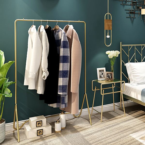 Rastrellino a colori solidi moderni per appendiabiti industriali