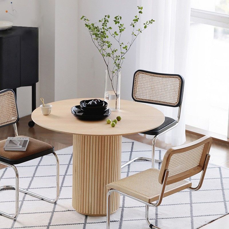 Round Solid Wood Dining Table Modern Wood Table with Pedestal for Restaurant Clearhalo ' dining_table' 'Dining Tables & Seating' 'Dining Tables' 'furn' 'furn_dining_table' 'Furniture' 'furniture_dining_table' 'Kitchen & Dining Furniture' 'kitchen&dining_furn' 'kitchen' 'kitchen_dining_table' 1200x1200_e9db97ec-abe7-4e04-92cd-88027254da17