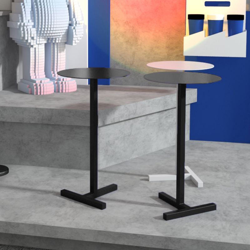 Mid-Century Modern Mental Coffee Table Round Top Shape Pedestal Cocktail Table