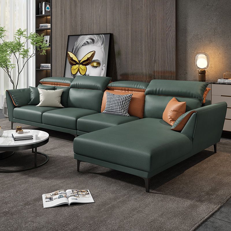 Sectionnel contemporain en faux cuir avec oreiller pour 4 personnes