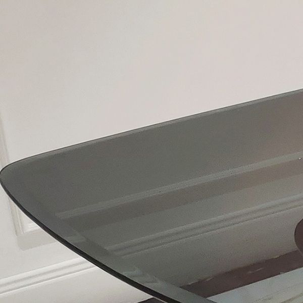 ガラストップダイニングテーブルステンレス鋼ベース付き長方形ダイニングテーブル