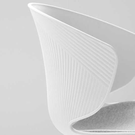 Silla de comedor de plástico con ala de ala tapizada de comedor moderno