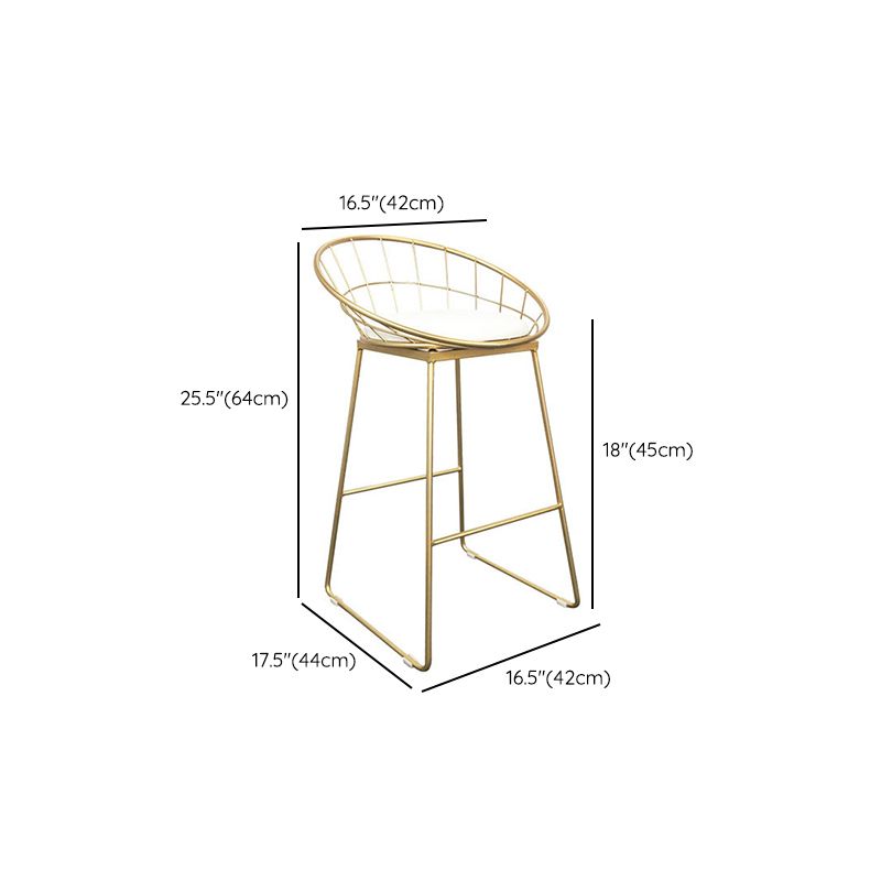 Contemporary Round Pub Table Set with Metal Stools 1/3/5 Pieces Pine Wood Top Bar Set Clearhalo 'Bar Furniture' 'furn' 'furn_home_bar_bar_sets' 'Furniture' 'Home Bars & Bar Sets' 'home_bar_bar_sets' 'Kitchen & Dining Furniture' 1200x1200_eaef4fbc-83b3-40d1-819c-eeee18b86fe7