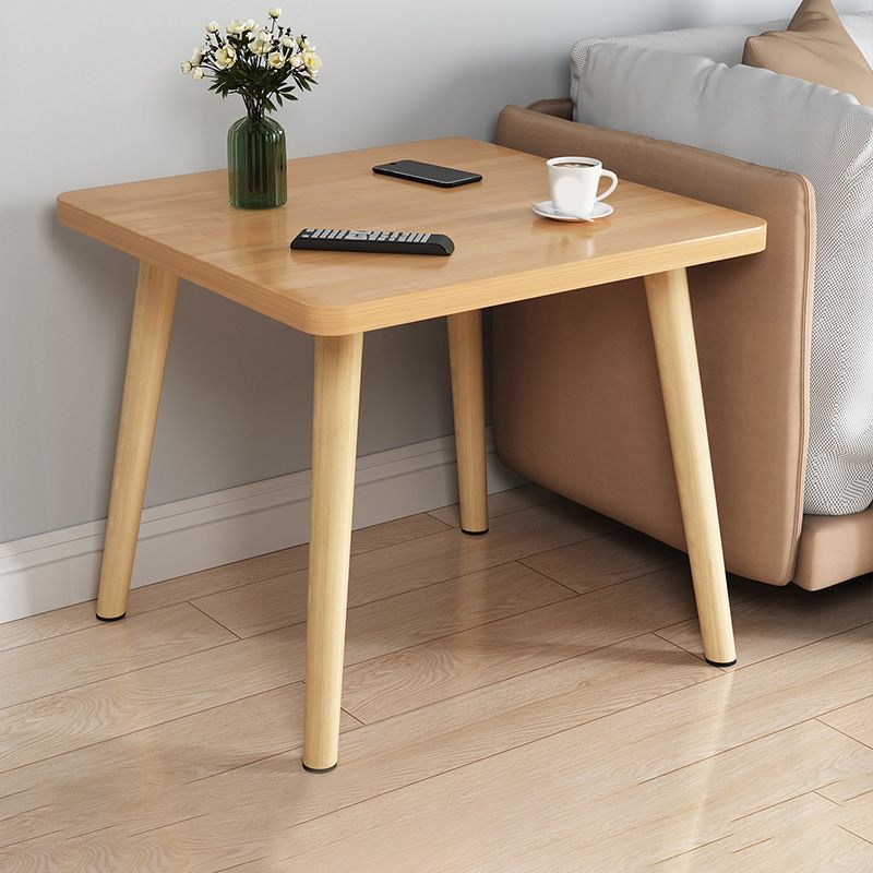 Stand de madera de 16.5 "de altura en blanco / negro / amarillo / natural