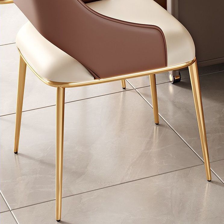 ホームキッチングラムダイニングチェアメタルレッグ布張りの腕の椅子