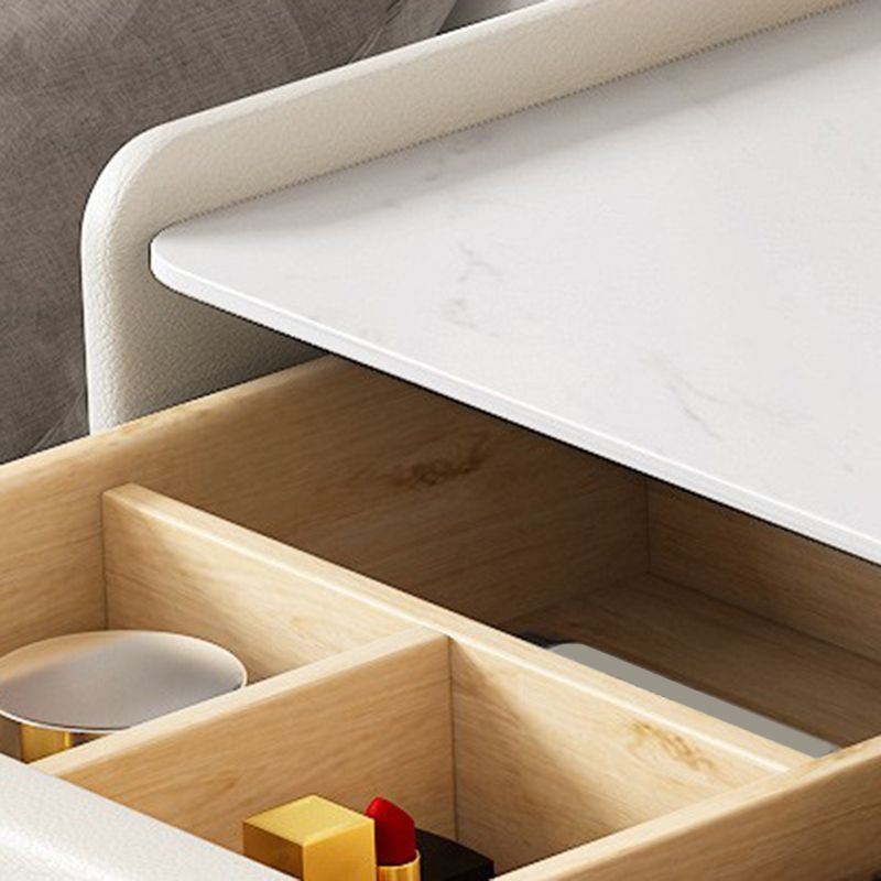 Stone Top Make -up -Schminktisch in weißer luxuriöser Metallwaschtisch