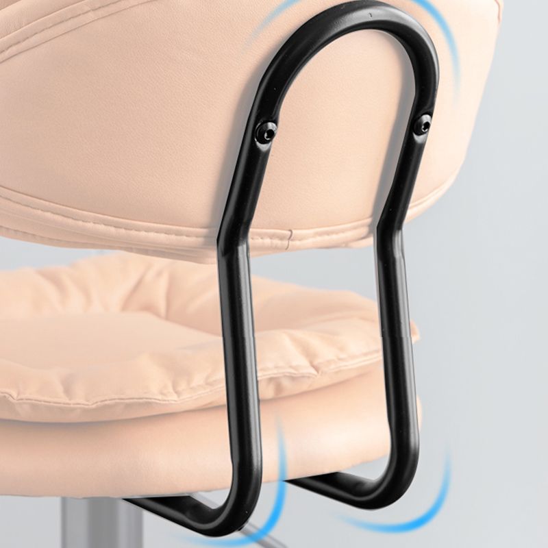 Fabricación de taburete de barra de metal escandinavo taburete de mostrador en el acabado mate para interiores