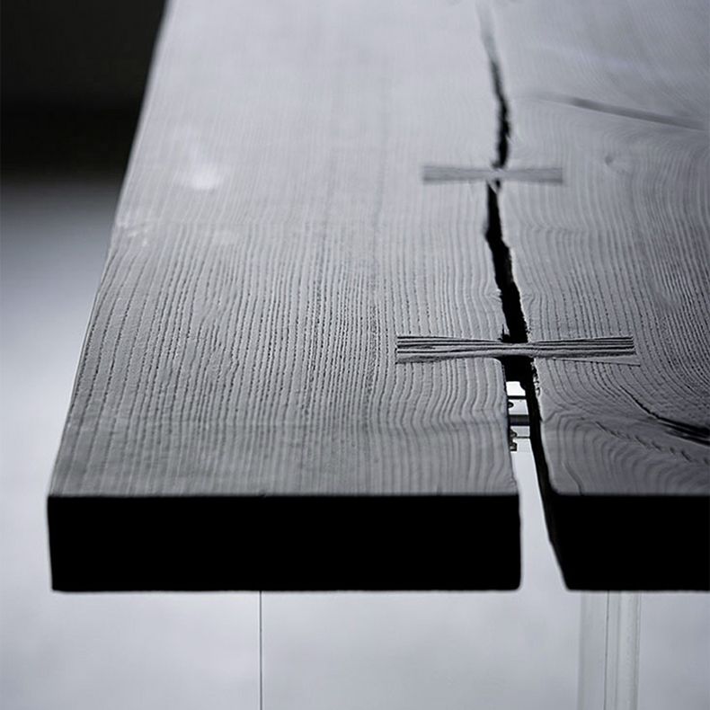 椅子付きの現代的なスタイルのソリッドブラックウッドダイニングテーブル