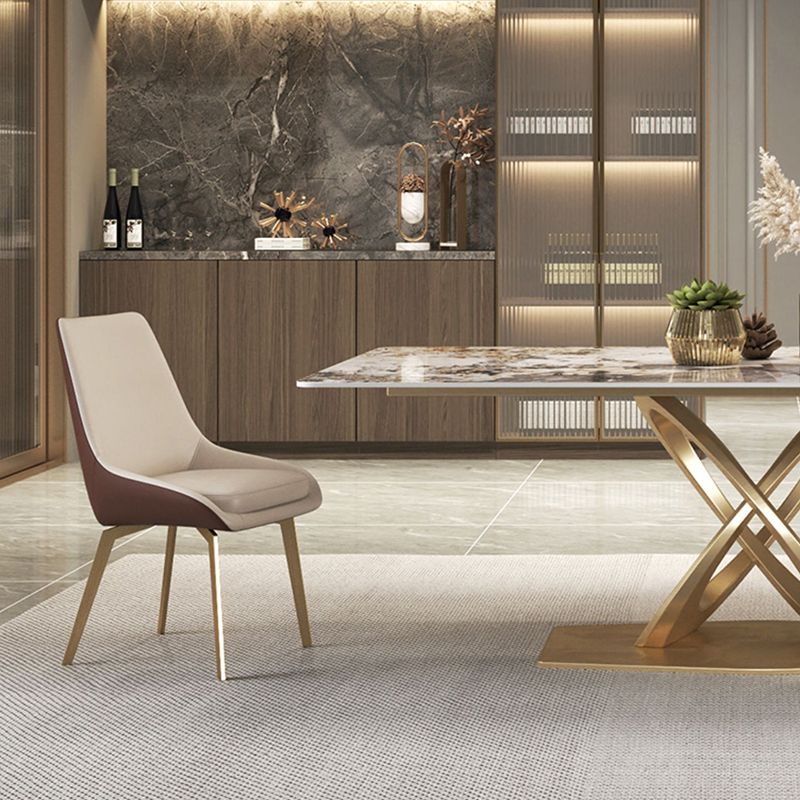 椅子付きのグラムスタイルの焼結石トップメタルベースダイニングテーブル