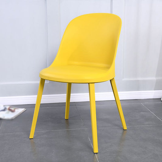 Silla lateral simple moderna silla de comedor de marco de plástico para comedor