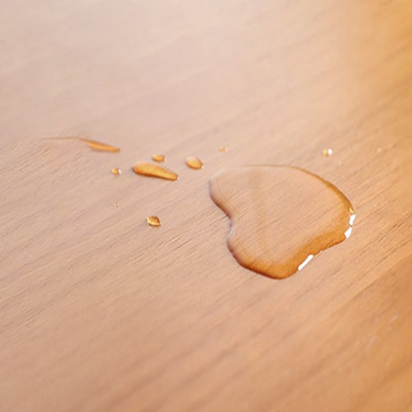 Tavolo da pranzo in legno in legno di pino tavolo da pranzo industriale con base nera