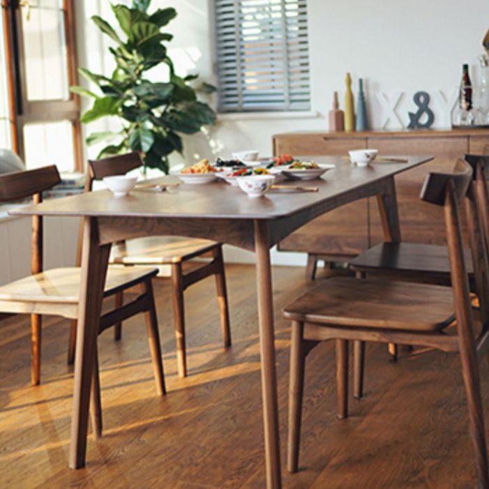 Traditional Style Solid Wood Dining Set with Traditional Height Table and 4 Legs Base Clearhalo 'Dining Room Sets' 'Dining Tables & Seating' 'dining_room_set' 'furn' 'furn_dining_room_set' 'Furniture' 'furniture_dining_room_set' 'Kitchen & Dining Furniture' 'kitchen&dining_furn' 'kitchen' 1200x1200_ecdd6c35-b0b5-4a1a-bba0-941ed49f11e4