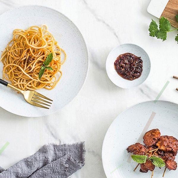 Gesinterde stenen eettafel traditionele luxe huisgebruiktafel met gouden frame