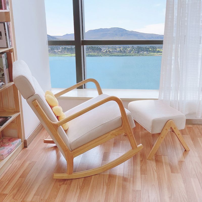 Chaise de culbuteur moderne rembourrée avec planeur de cadre gris pour le salon