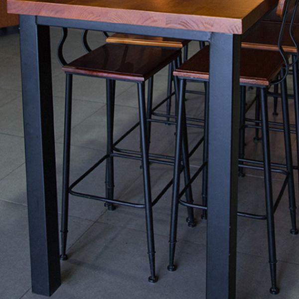 Destina di bistrot in stile industriale tavolo da pub rettangolo in legno massiccio in marrone