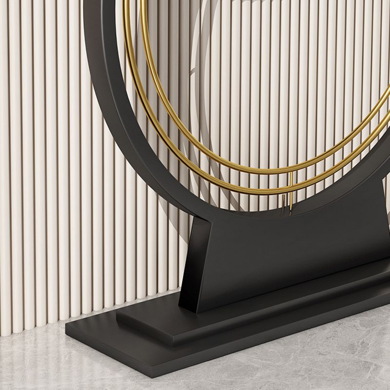 Tavolo da conole moderno con top mezza luna di pietra e base di piedistallo nero