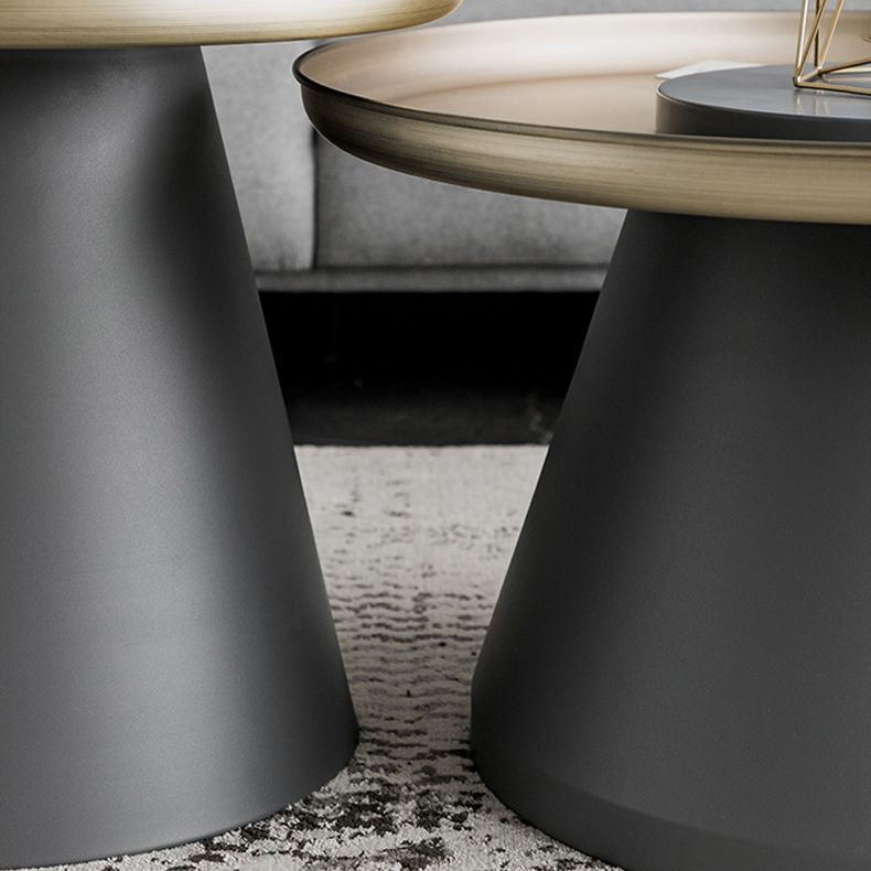 Mesa al final del pedestal de mediados de siglo Mesa lateral redonda para sala de estar