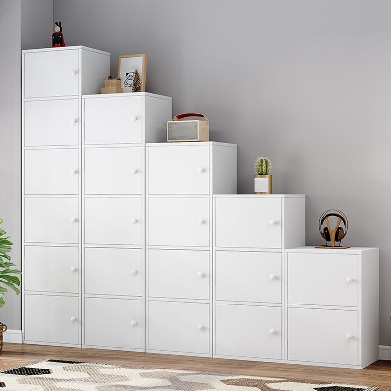 Estantería de madera de ingeniero moderno estantería de espalda cerrada con puerta para la oficina en casa