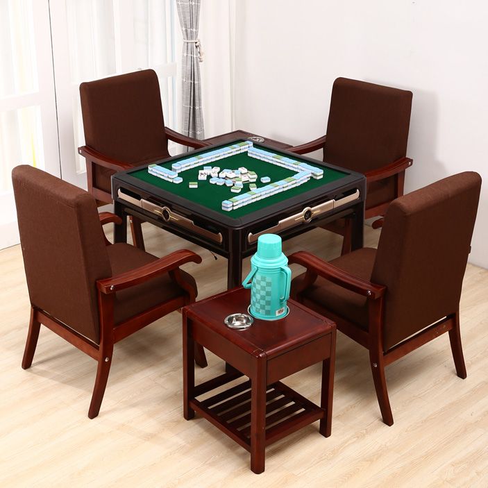 Traditional Style Kitchen Dining Chair Solid Back Dining Arm Chair for Home Use Clearhalo ' kitchen&dining_furn' 'Dining Chairs' 'Dining Tables & Seating' 'dining_chair' 'furn' 'furn_dining_chair' 'Furniture' 'furniture_dining_chair' 'Kitchen & Dining Furniture' 'kitchen' 1200x1200_edd55f92-191c-430b-a890-815232de026a