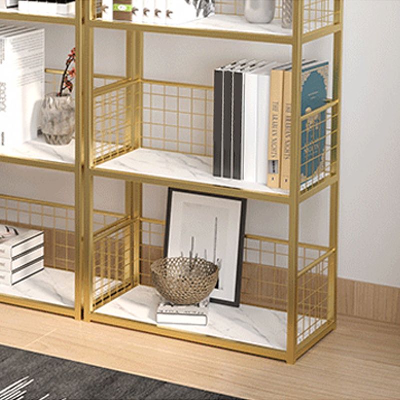 スカンジナビアの長方形の標準本棚を開いてください