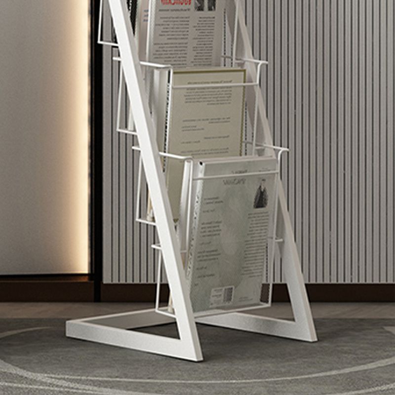 Industrial Ladder Bookcase Metal Vertical Shelf Bookcase for Home Office Clearhalo 'Bookcases' 'furn' 'furn_bookcases' 'Furniture' 'furniture_bookcases' 'kitchen' 'kitchen_bookcases' 'Living Room Furniture' 'Office Furniture' 1200x1200_edeefdff-318c-4c1c-b6b9-7e6cbaf4abae
