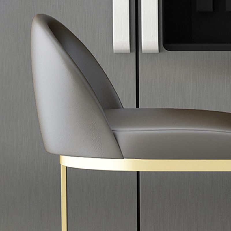 Moderne Rückenlehne Armless Counterhocker Iron Speisezimmer Barhocker mit Pedal und Kissen