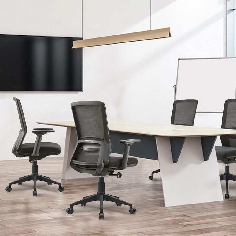 Moderne bureaustoel Verstelbare armen geen pijnlijke bureaustoelstoel met wielen